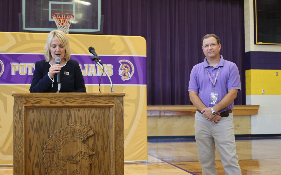 PHS+teacher+Mr.+Kester+being+recognized+at+a+Love+Purple%2C+Live+Gold+Assembly+as+2024+Missouri+Teacher+of+the+Year.