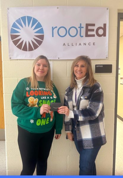 Maggie Stetina won a $25 gift card from Mrs. Schlosser for filling out her RootEd in December. Several other students have won amazing prizes in the past such as, a Roku TV, tablets, speakers, and much more for filling out applications and applying for scholarships. 