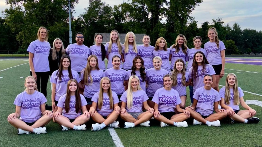 Varsity and JV Volleyball teams joined together at Meet The Trojans. 