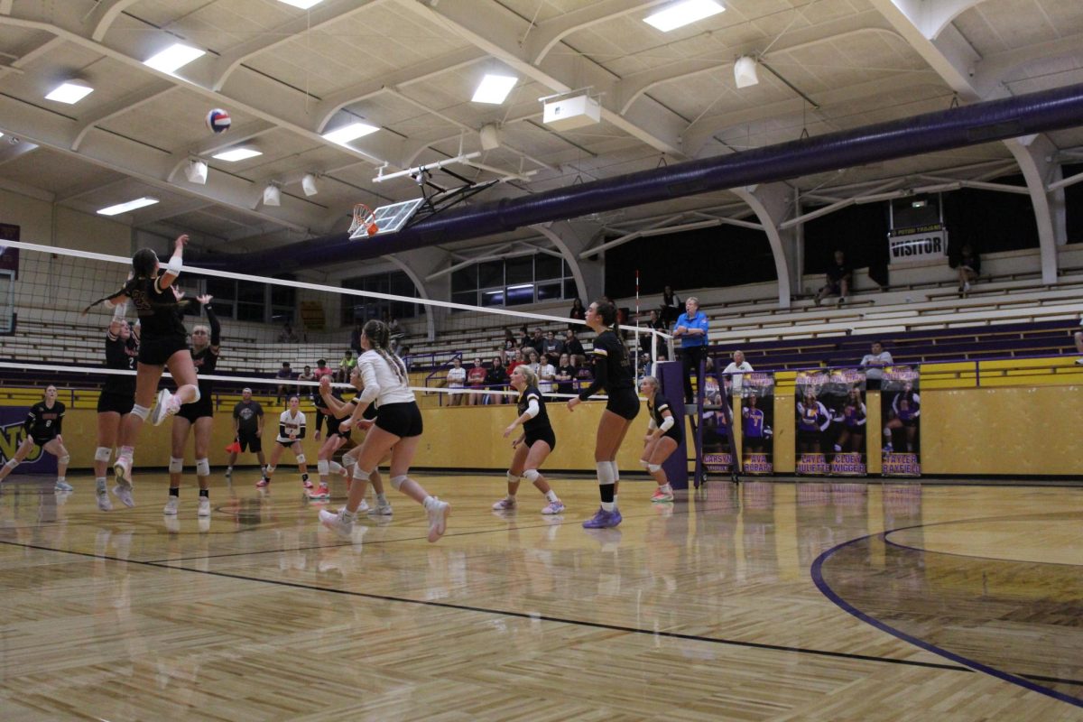 The Trojans' volleyball team take down the Valle Catholic Warriors