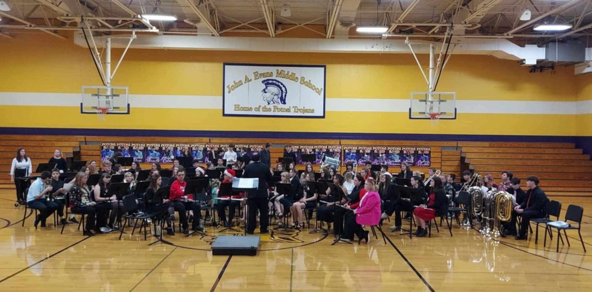 the PHS band preforming at winter concert