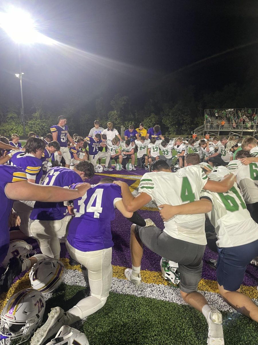 Potosi Trojan JV Football takes on Ste. Gen Dragons in thrilling overtime game