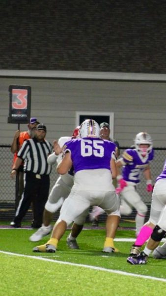 Elliott Akers finds his place on the football team